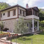 Doctors' House Nyaraló Mikrósz Prínosz