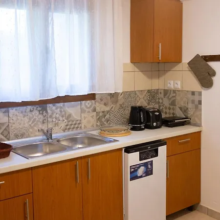 Doctors' House Mikros Prinos