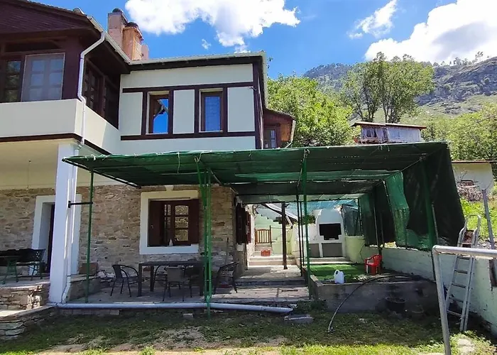 Holiday home Doctors' House Mikros Prinos