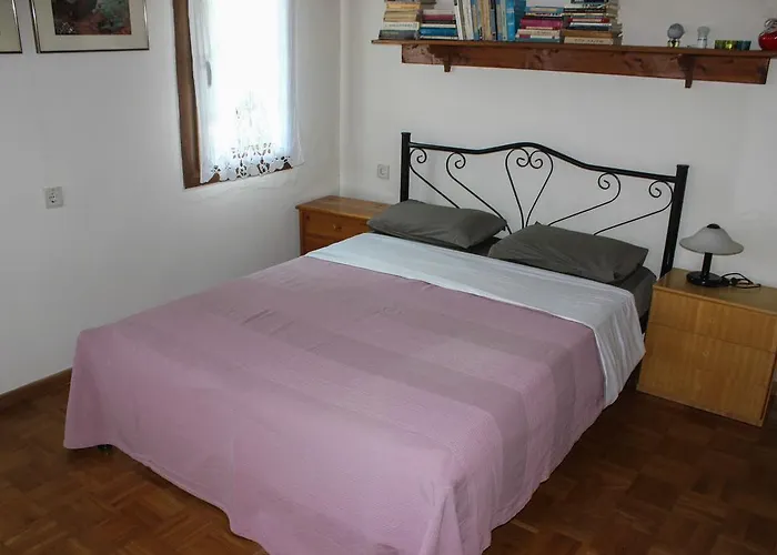 Holiday home Doctors' House Mikros Prinos *