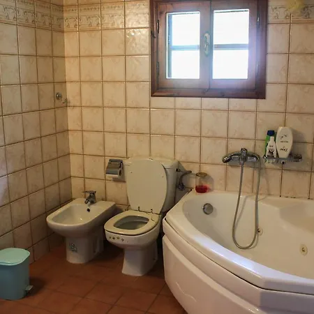 Doctors' House * Mikros Prinos